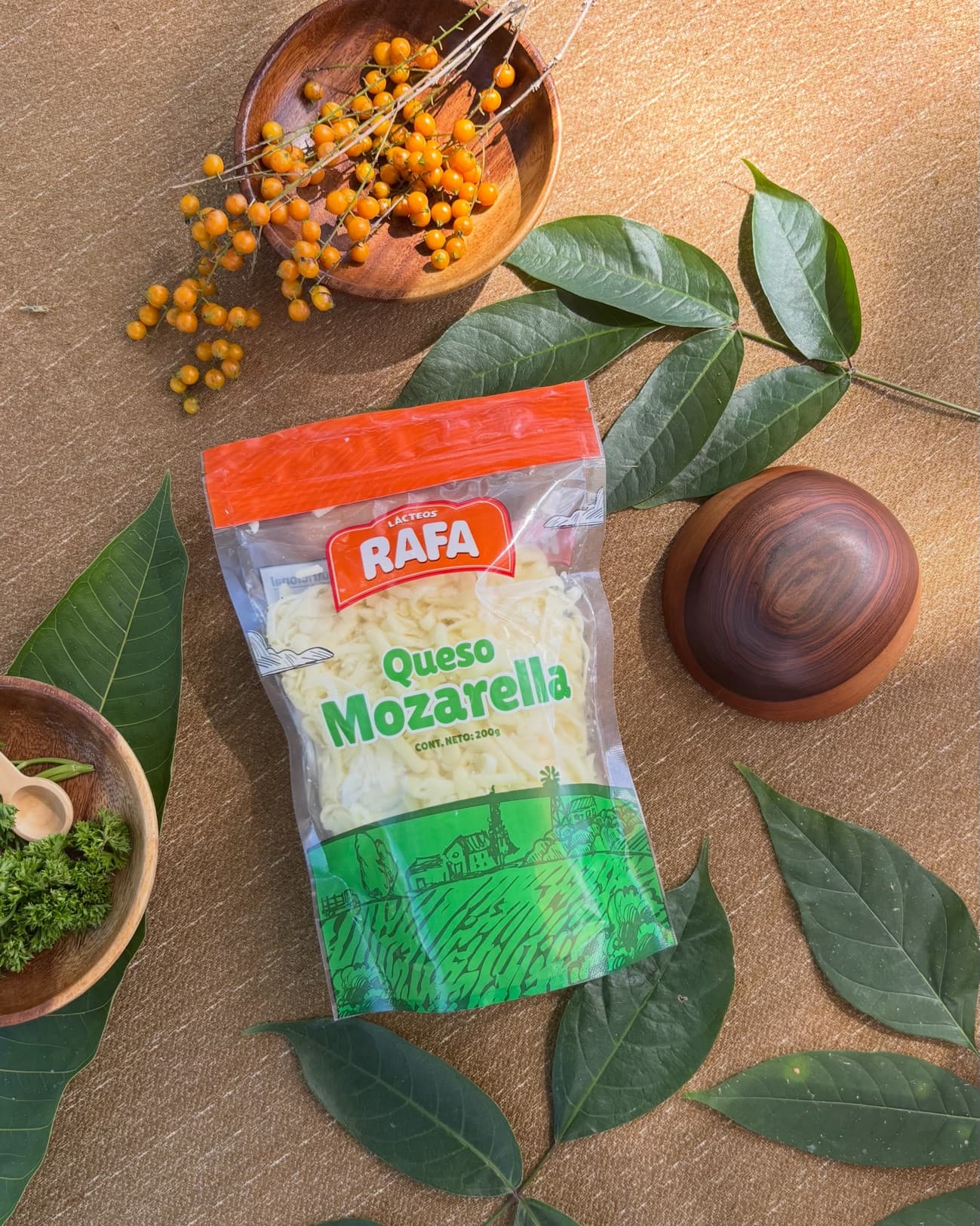 Queso mozzarella rallado Lácteos Rafa, bolsa de 200 g
